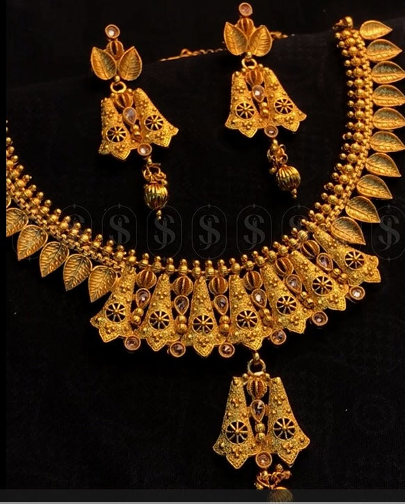 Rajwadi Necklace