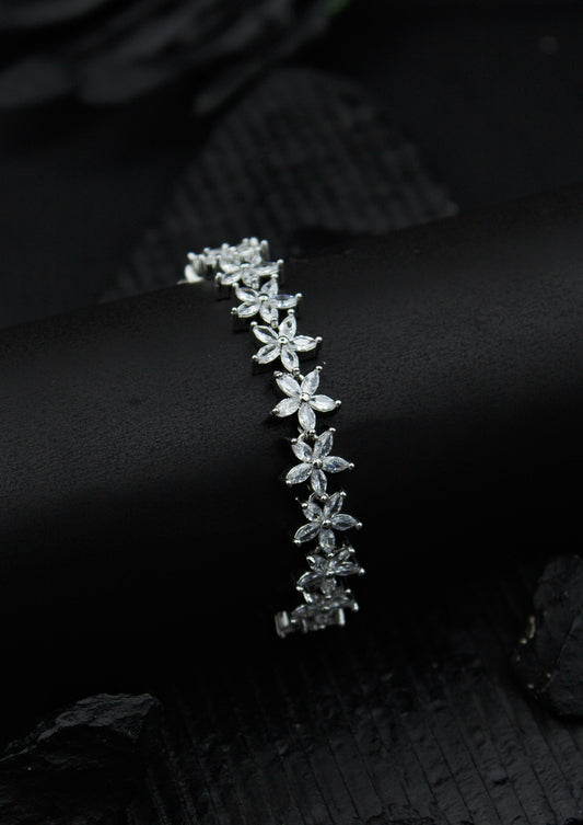 Sparkling Zircon Bliss Bracelet (4918)