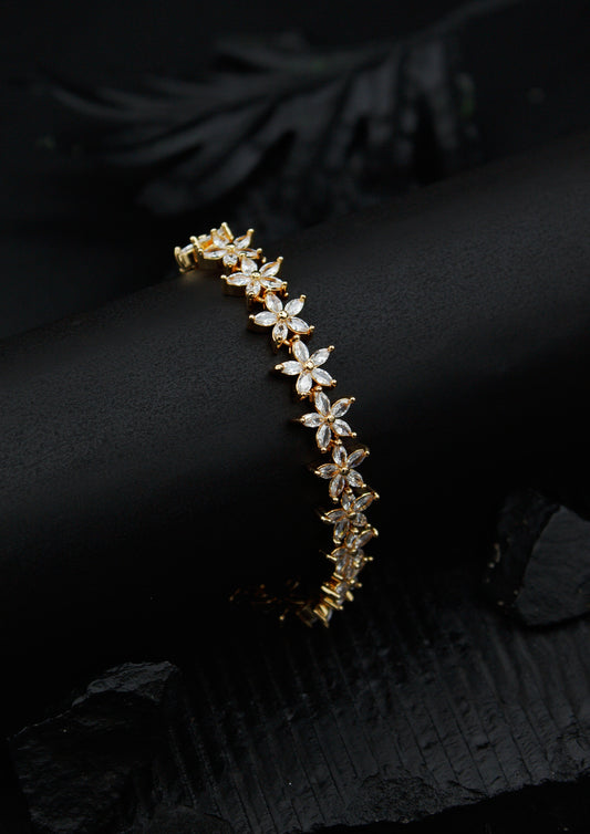 Sparkling Zircon Bliss Bracelet (4918)