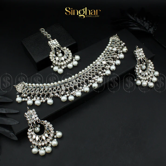 Elegant Kundan Chokar Set (4986)