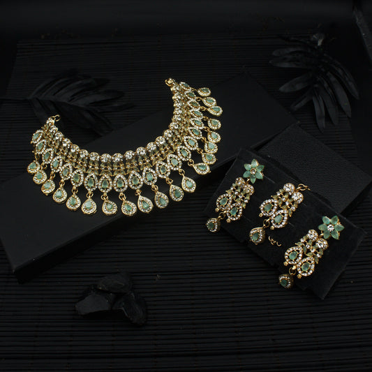 Teardrop Elegance Collar Set (4926)