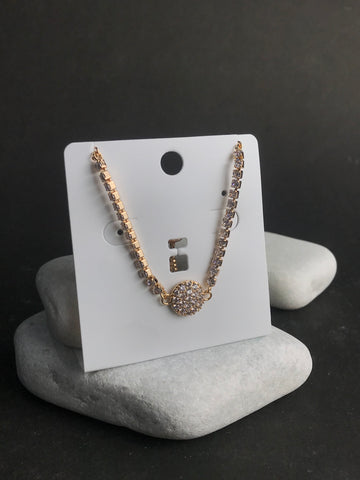 Linear Luxe