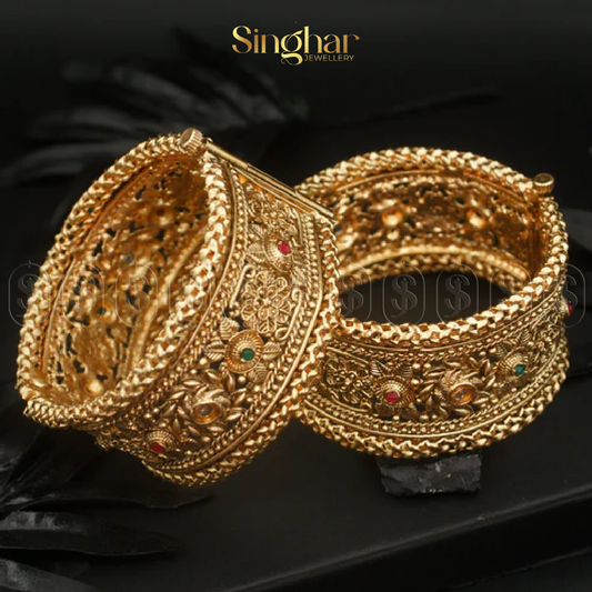 Indian Rajwadi Gold Bangles (4933)