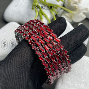 Wonder Scarlet Bangle